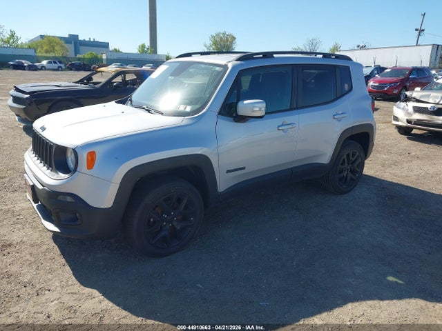 44910663 :رقم المزاد ، ZACCJBBB9HPG10098 vin ، 2017 Jeep Renegade Altitude 4x4 مزاد بيع