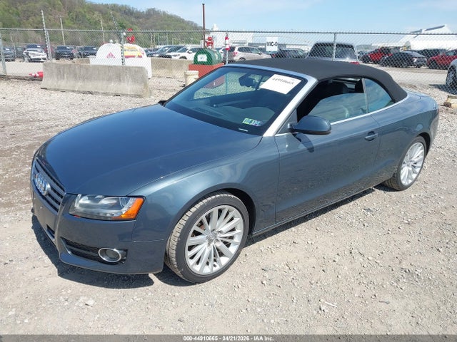 44910665 :رقم المزاد ، WAULFAFH1BN018279 vin ، 2011 Audi A5 2.0t Premium مزاد بيع