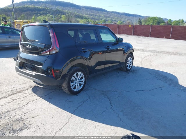 44910692 :رقم المزاد ، KNDJ23AUXP7846879 vin ، 2023 Kia Soul Lx مزاد بيع