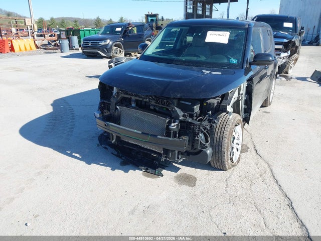 44910692 :رقم المزاد ، KNDJ23AUXP7846879 vin ، 2023 Kia Soul Lx مزاد بيع