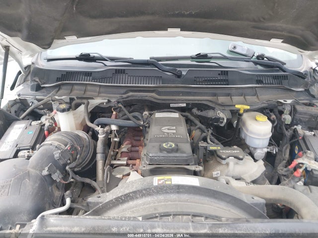 44910701 :رقم المزاد ، 3C63R3ML8JG429612 vin ، 2018 Ram 3500 Laramie  4x4 6'4 Box مزاد بيع