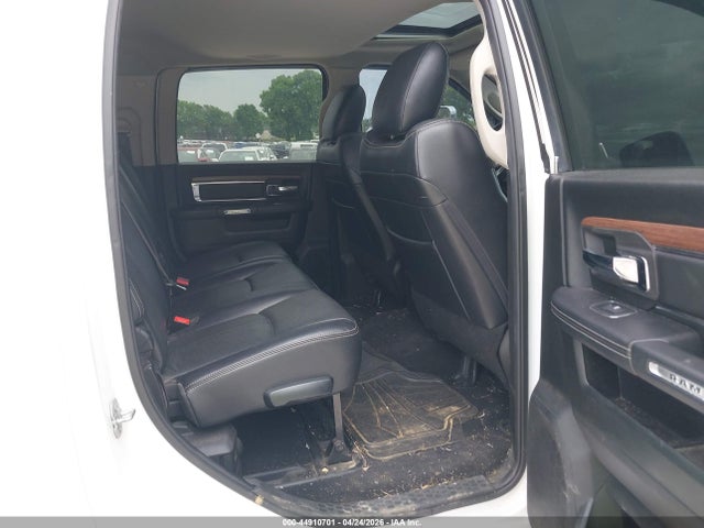 44910701 :رقم المزاد ، 3C63R3ML8JG429612 vin ، 2018 Ram 3500 Laramie  4x4 6'4 Box مزاد بيع
