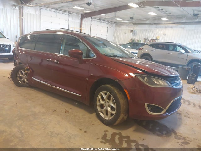 Aukcja sprzedaży 2017 Chrysler Pacifica Touring-l Plus, vin: 2C4RC1EG0HR810823, numer aukcji: 44910713