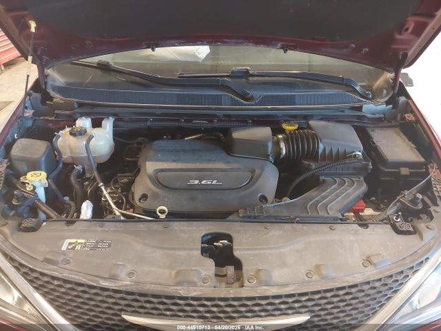 Aukcja sprzedaży 2017 Chrysler Pacifica Touring-l Plus, vin: 2C4RC1EG0HR810823, numer aukcji: 44910713