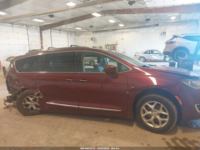 Aukcja sprzedaży 2017 Chrysler Pacifica Touring-l Plus, vin: 2C4RC1EG0HR810823, numer aukcji: 44910713