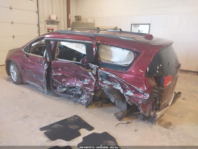 Aukcja sprzedaży 2017 Chrysler Pacifica Touring-l Plus, vin: 2C4RC1EG0HR810823, numer aukcji: 44910713