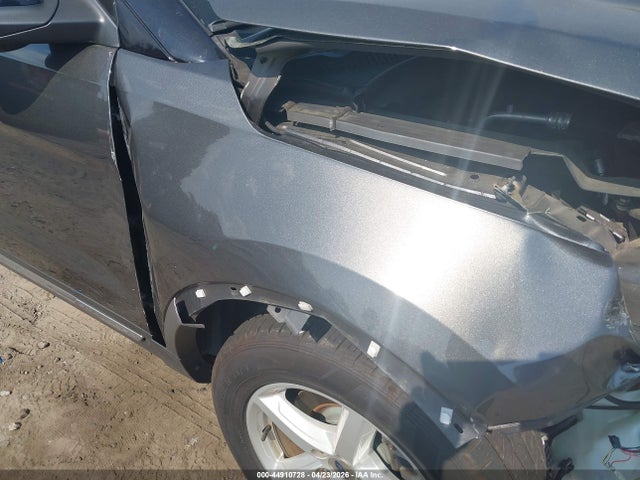 44910728 :رقم المزاد ، 1FM5K8D81HGC59562 vin ، 2017 Ford Explorer Xlt مزاد بيع