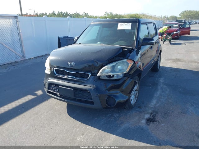 44910732 :رقم المزاد ، KNDJT2A64C7742472 vin ، 2012 Kia Soul +/!/sport مزاد بيع