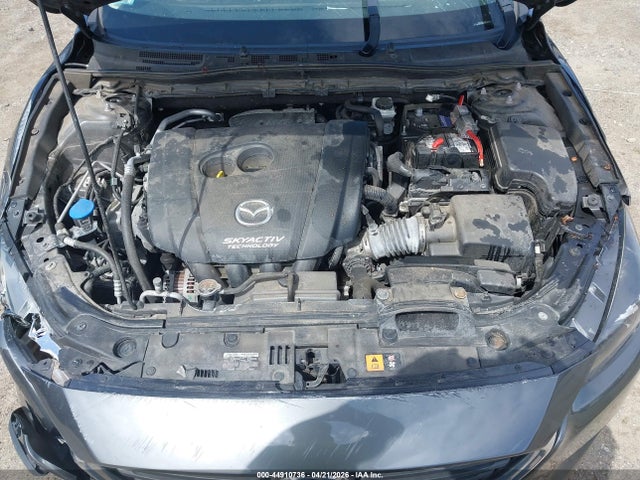 3MZBN1V31JM239670 Mazda Mazda3 Touring