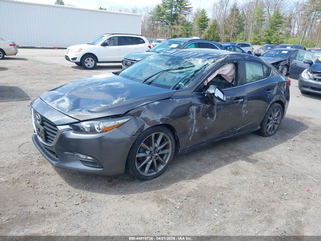 3MZBN1V31JM239670 Mazda Mazda3 Touring