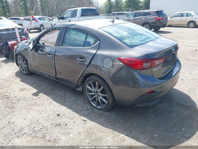 3MZBN1V31JM239670 Mazda Mazda3 Touring