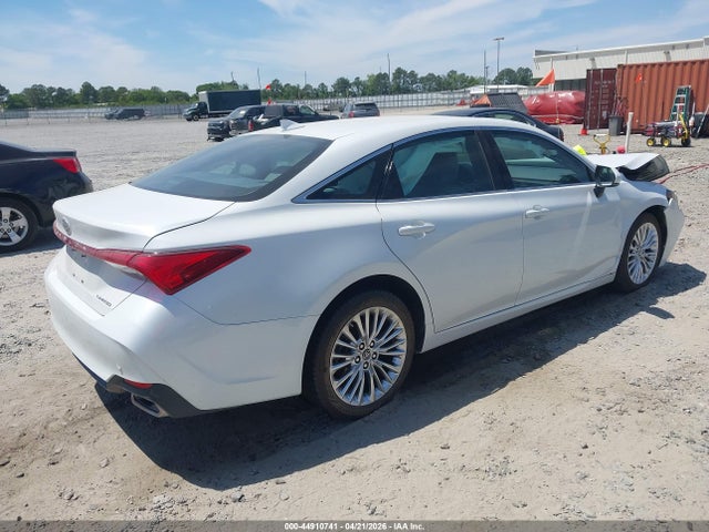 Toyota AVALON LIMITED 2019 4T1BZ1FB8KU018282 Image 4