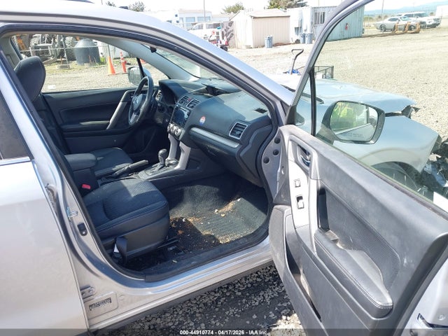 JF2SJGEC9HH406164 Subaru Forester 2.0xt Premium