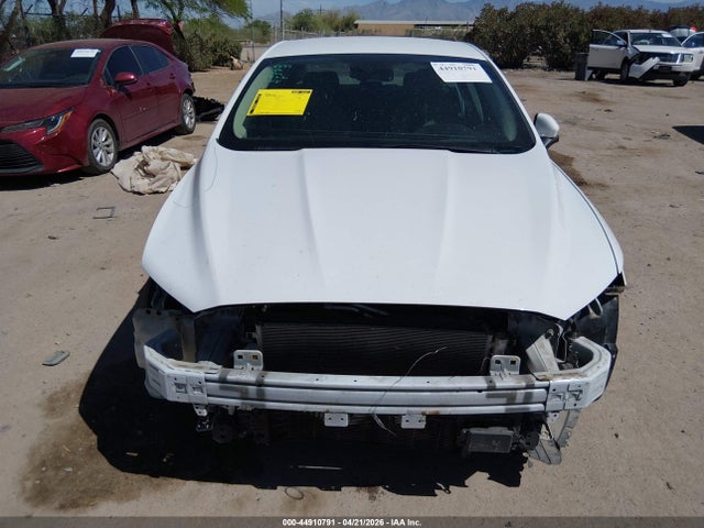 Продажа на аукционе авто 2020 Ford Fusion Se, vin: 3FA6P0HD1LR257675, номер лота: 44910791
