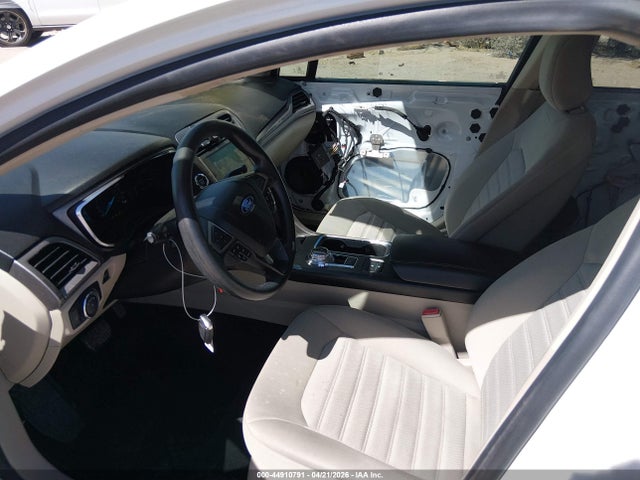 44910791 :رقم المزاد ، 3FA6P0HD1LR257675 vin ، 2020 Ford Fusion Se مزاد بيع