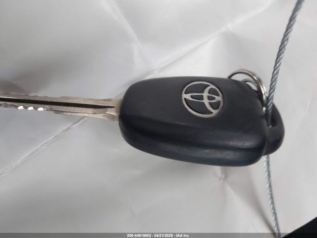 Toyota Rav4 Xle 2015 JTMWFREV5FD053750 Image 11