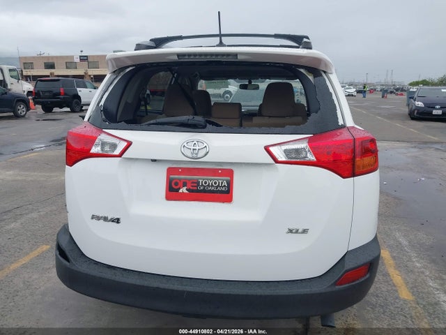 Toyota Rav4 Xle 2015 JTMWFREV5FD053750 Image 16
