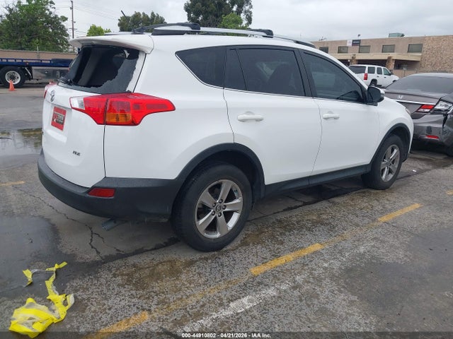 Toyota Rav4 Xle 2015 JTMWFREV5FD053750 Image 4