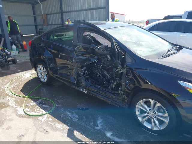 Chevrolet CRUZE LS 2019 1G1BC5SM1K7105839 Image 6