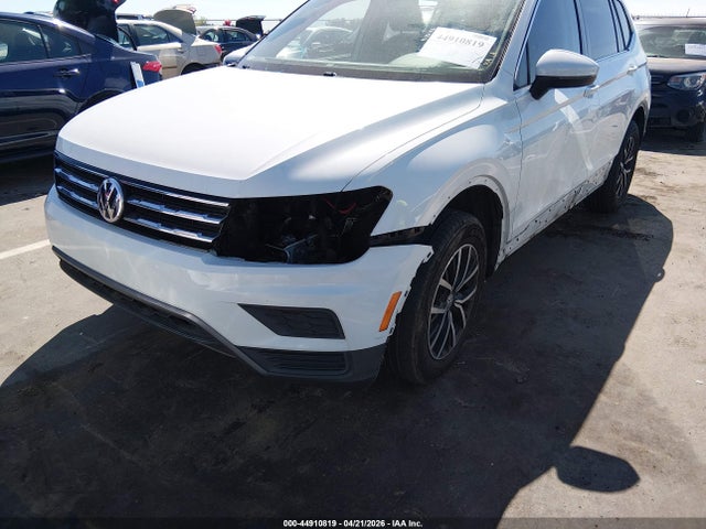 Продажа на аукционе авто 2021 Volkswagen Tiguan 2.0t Se/2.0t Se R-line Black/2.0t Sel, vin: 3VV3B7AX2MM021836, номер лота: 44910819
