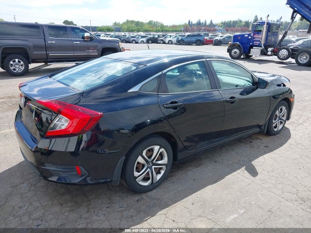 Auction sale of the 2017 Honda Civic Lx, vin: 2HGFC2F56HH576605, lot number: 44910822