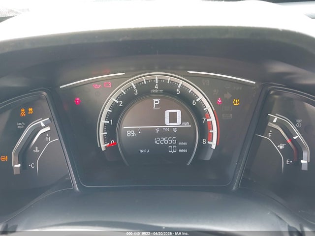 Auction sale of the 2017 Honda Civic Lx, vin: 2HGFC2F56HH576605, lot number: 44910822