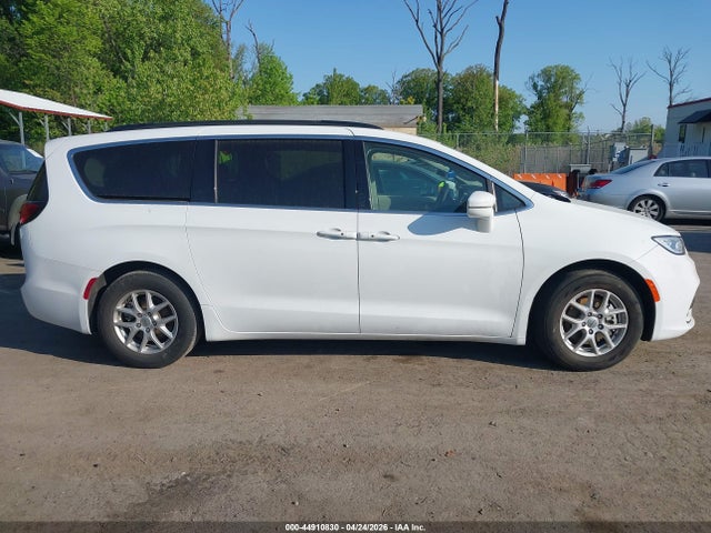 Продаж на аукціоні авто 2022 Chrysler Pacifica Touring L, vin: 2C4RC1BG5NR191815, номер лоту: 44910830