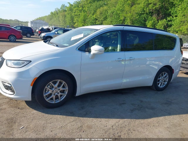Продаж на аукціоні авто 2022 Chrysler Pacifica Touring L, vin: 2C4RC1BG5NR191815, номер лоту: 44910830