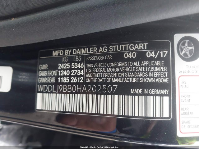 44910845 :رقم المزاد ، WDDLJ9BB0HA202507 vin ، 2017 Mercedes-benz Cls 550 4matic مزاد بيع