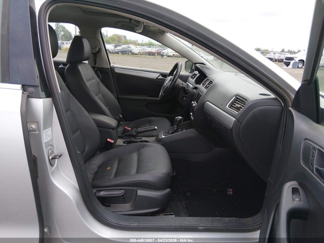 44910857 :رقم المزاد ، 3VWLL7AJ1CM369940 vin ، 2012 Volkswagen Jetta 2.0l Tdi مزاد بيع