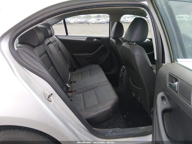 44910857 :رقم المزاد ، 3VWLL7AJ1CM369940 vin ، 2012 Volkswagen Jetta 2.0l Tdi مزاد بيع