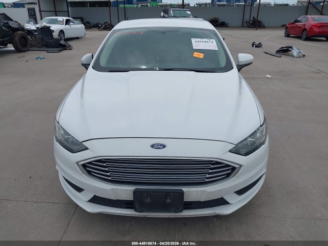 2017 Ford Fusion Hybrid Se მანქანა იყიდება აუქციონზე, vin: 3FA6P0LU8HR254965, აუქციონის ნომერი: 44910874