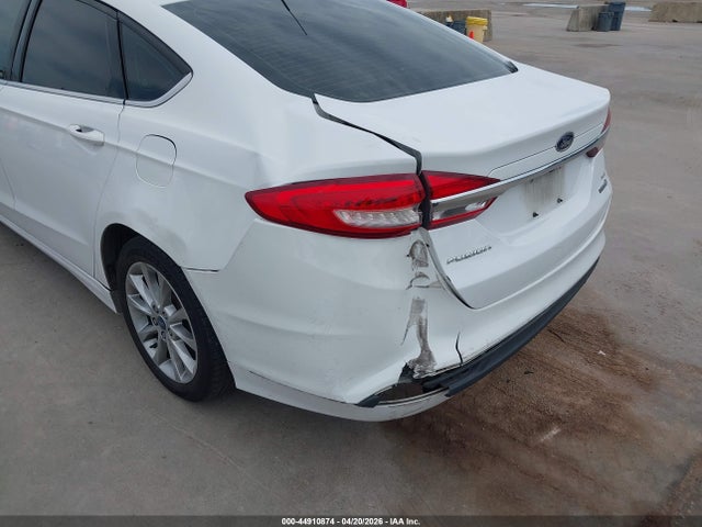 2017 Ford Fusion Hybrid Se მანქანა იყიდება აუქციონზე, vin: 3FA6P0LU8HR254965, აუქციონის ნომერი: 44910874