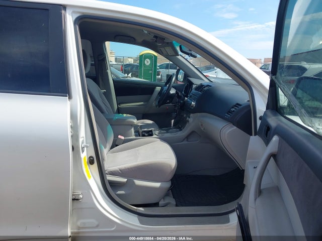 44910884 :رقم المزاد ، JTEDS41A382000385 vin ، 2008 Toyota Highlander مزاد بيع