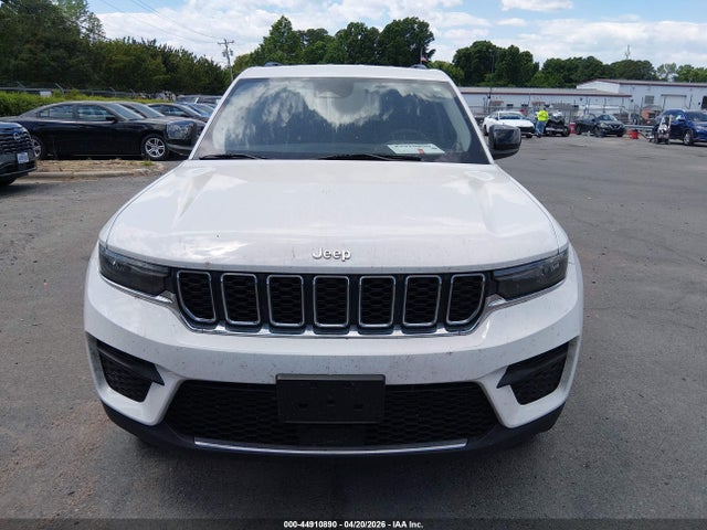 44910890 :رقم المزاد ، 1C4RJHAG0P8871037 vin ، 2023 Jeep Grand Cherokee Laredo 4x4 مزاد بيع
