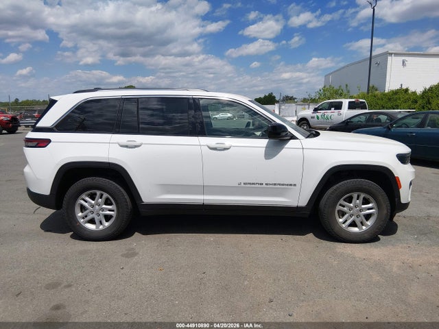 44910890 :رقم المزاد ، 1C4RJHAG0P8871037 vin ، 2023 Jeep Grand Cherokee Laredo 4x4 مزاد بيع
