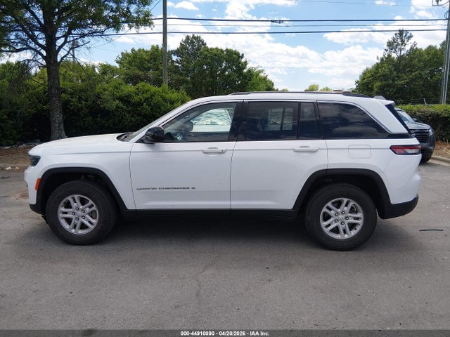44910890 :رقم المزاد ، 1C4RJHAG0P8871037 vin ، 2023 Jeep Grand Cherokee Laredo 4x4 مزاد بيع