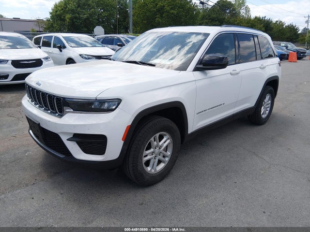 44910890 :رقم المزاد ، 1C4RJHAG0P8871037 vin ، 2023 Jeep Grand Cherokee Laredo 4x4 مزاد بيع