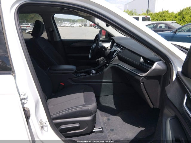 44910890 :رقم المزاد ، 1C4RJHAG0P8871037 vin ، 2023 Jeep Grand Cherokee Laredo 4x4 مزاد بيع