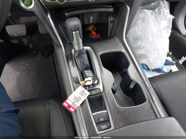 Продаж на аукціоні авто 2020 Honda Accord Lx, vin: 1HGCV1F13LA044997, номер лоту: 44910903