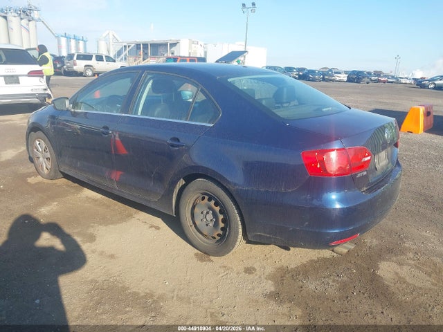 Продаж на аукціоні авто 2013 Volkswagen Jetta 2.5l Se, vin: 3VWDP7AJ5DM395421, номер лоту: 44910904
