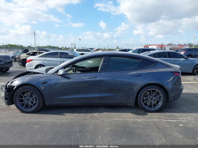 5YJ3E1EB9NF266124 Tesla Model 3 Long Range Dual Motor All-wheel Drive