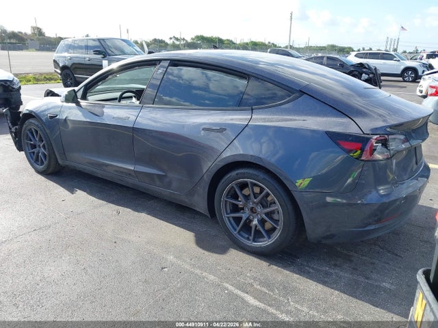 5YJ3E1EB9NF266124 Tesla Model 3 Long Range Dual Motor All-wheel Drive