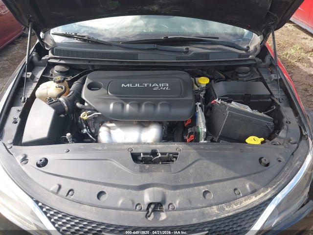44910920 :رقم المزاد ، 1C3CCCAB2HN506907 vin ، 2017 Chrysler 200 Limited Platinum مزاد بيع
