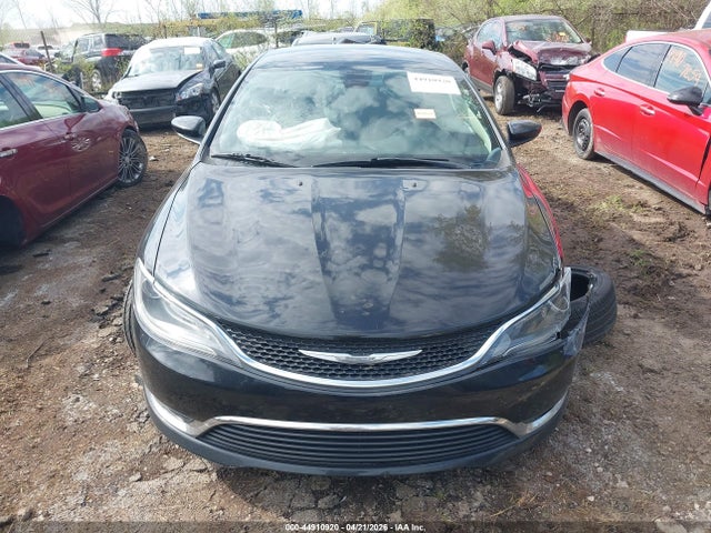 44910920 :رقم المزاد ، 1C3CCCAB2HN506907 vin ، 2017 Chrysler 200 Limited Platinum مزاد بيع