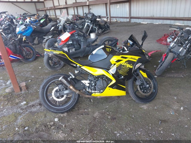 44910927 :رقم المزاد ، JKAEXKG17JDA04551 vin ، 2018 Kawasaki Ex400 مزاد بيع