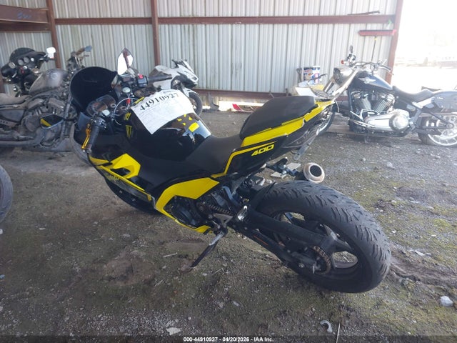44910927 :رقم المزاد ، JKAEXKG17JDA04551 vin ، 2018 Kawasaki Ex400 مزاد بيع