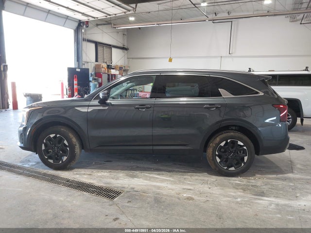Продаж на аукціоні авто 2024 Kia Sorento S, vin: 5XYRLDJC9RG283570, номер лоту: 44910951