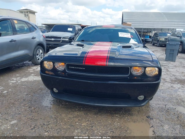44910999 :رقم المزاد ، 2C3CDYAG8DH674446 vin ، 2013 Dodge Challenger Rallye Redline مزاد بيع