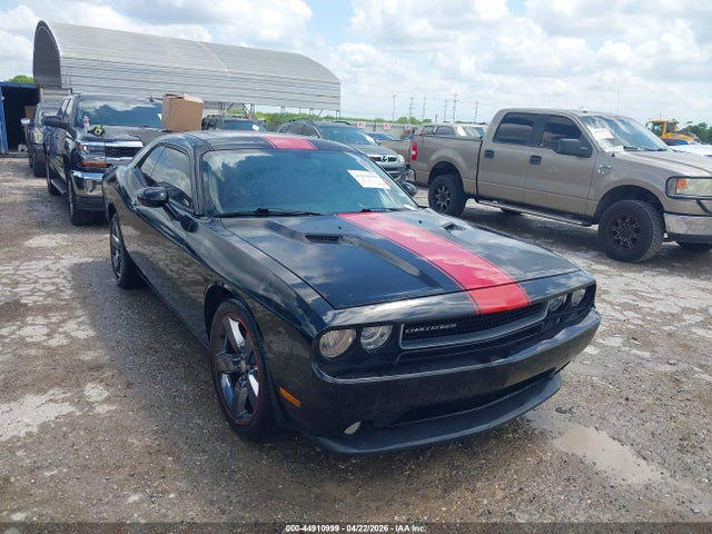 44910999 :رقم المزاد ، 2C3CDYAG8DH674446 vin ، 2013 Dodge Challenger Rallye Redline مزاد بيع